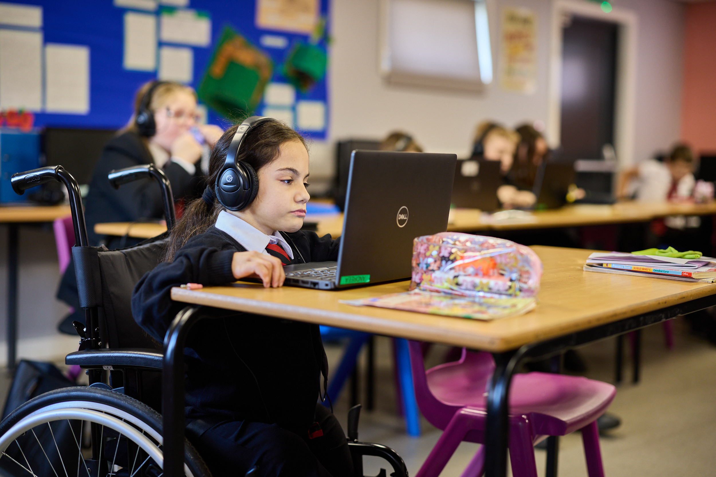 Pupil learning using a school laptop